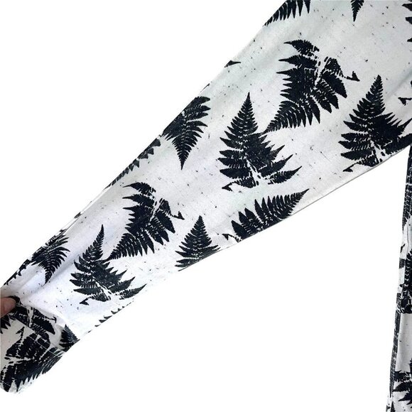 Anerkjendt Button Up Shirt Mens Size Medium M Tree Print Long Sleeve White Black - Picture 6 of 12